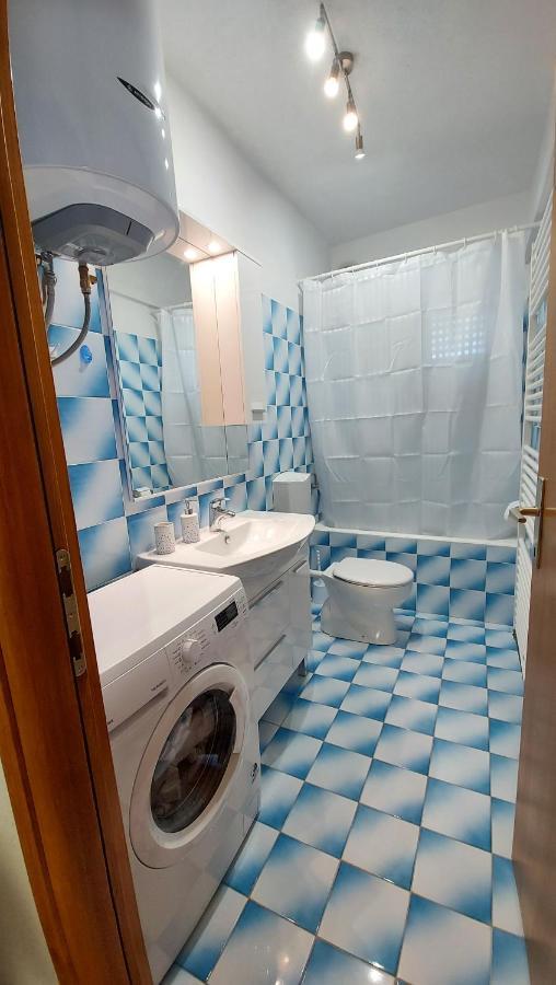 Country Home Mocilo, Zagvozd Luaran gambar